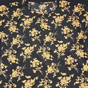 SHEIN Black and Gold Floral Short Sleeve Top